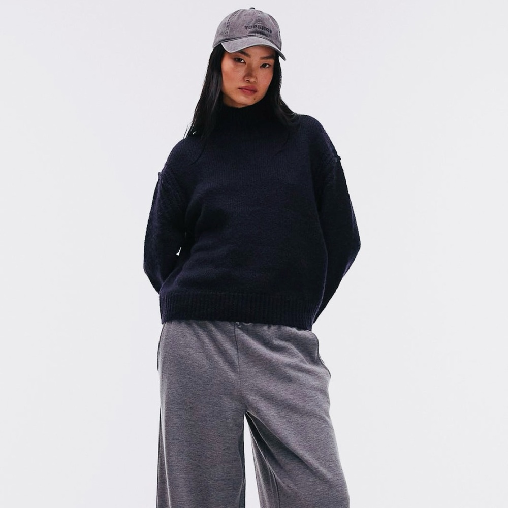 TOPSHOP TURTLENECK SWEATER